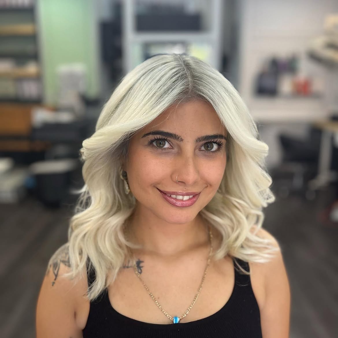 Ice blonde uygulaması